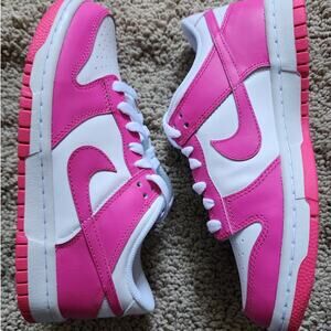 Nike Dunk Low White Laser Fuchsia Brand New Sz 5Y